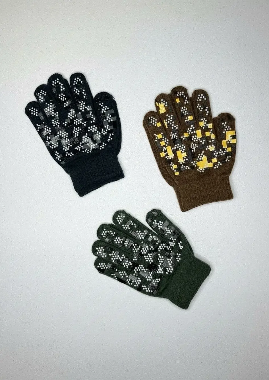 MIG4U Kid's Winter Gloves 3 Pack Magic Touchscreen Fingers Camo Size L (8-14Y)